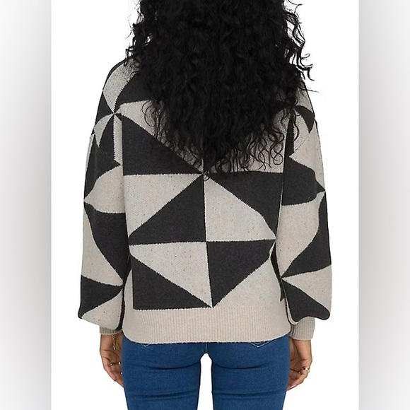 Only Jacquard Geometric Sweater - Picture 4 of 10